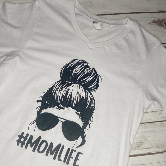 LAST! Mom Life Tee - Picture 2 of 2